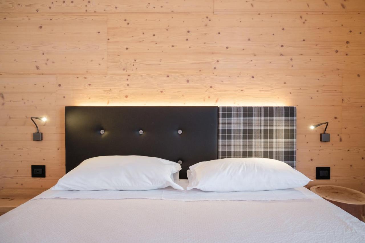 Hotel Piccola Baita Molveno Bagian luar foto